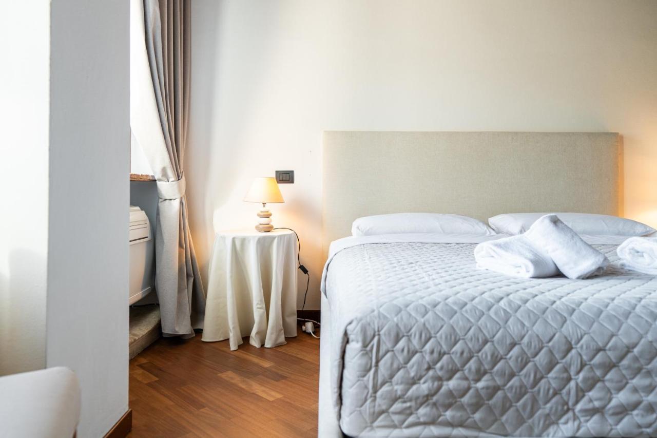 Domus Verona - Residenza Merici Luaran gambar