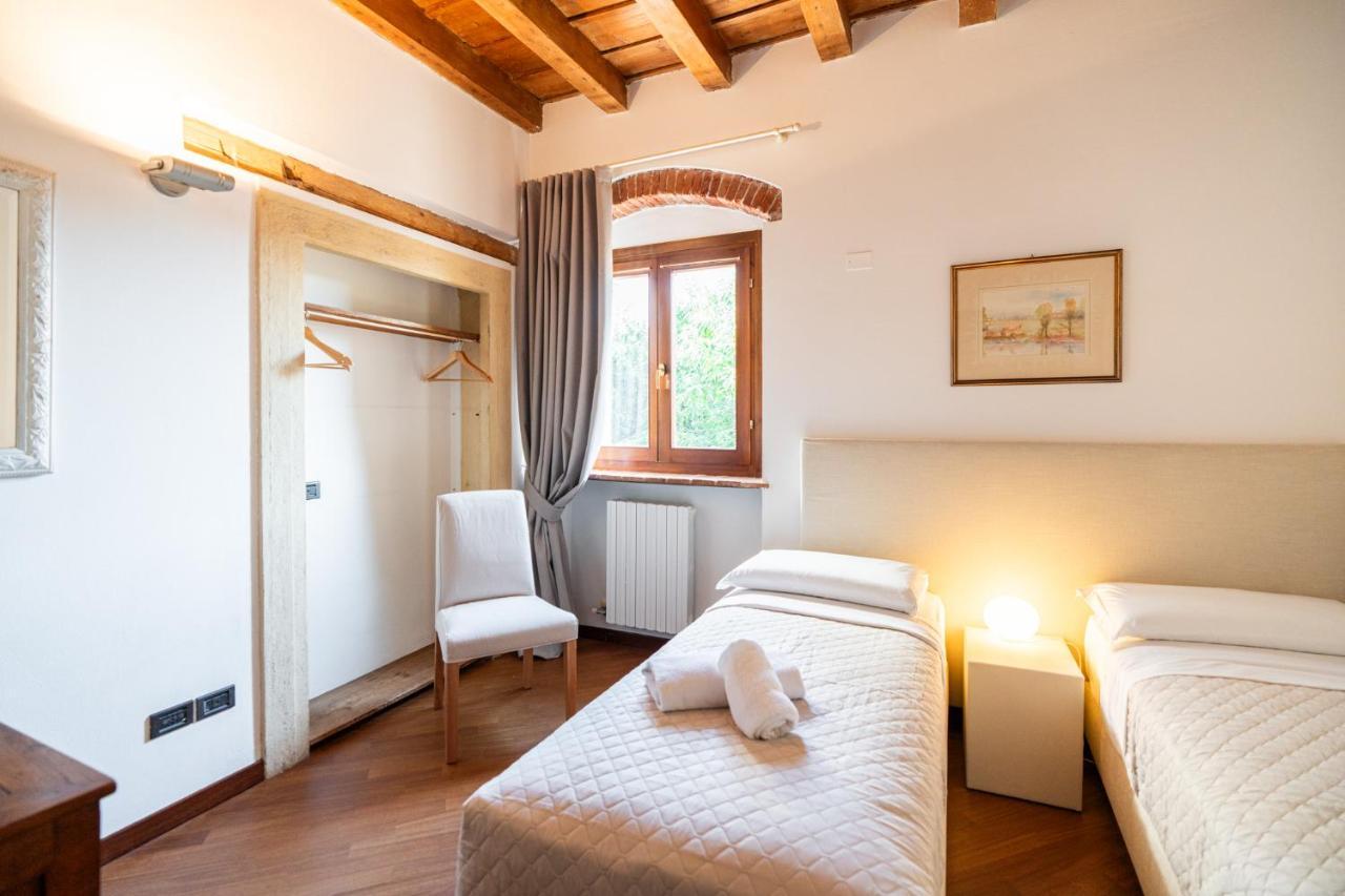 Domus Verona - Residenza Merici Luaran gambar